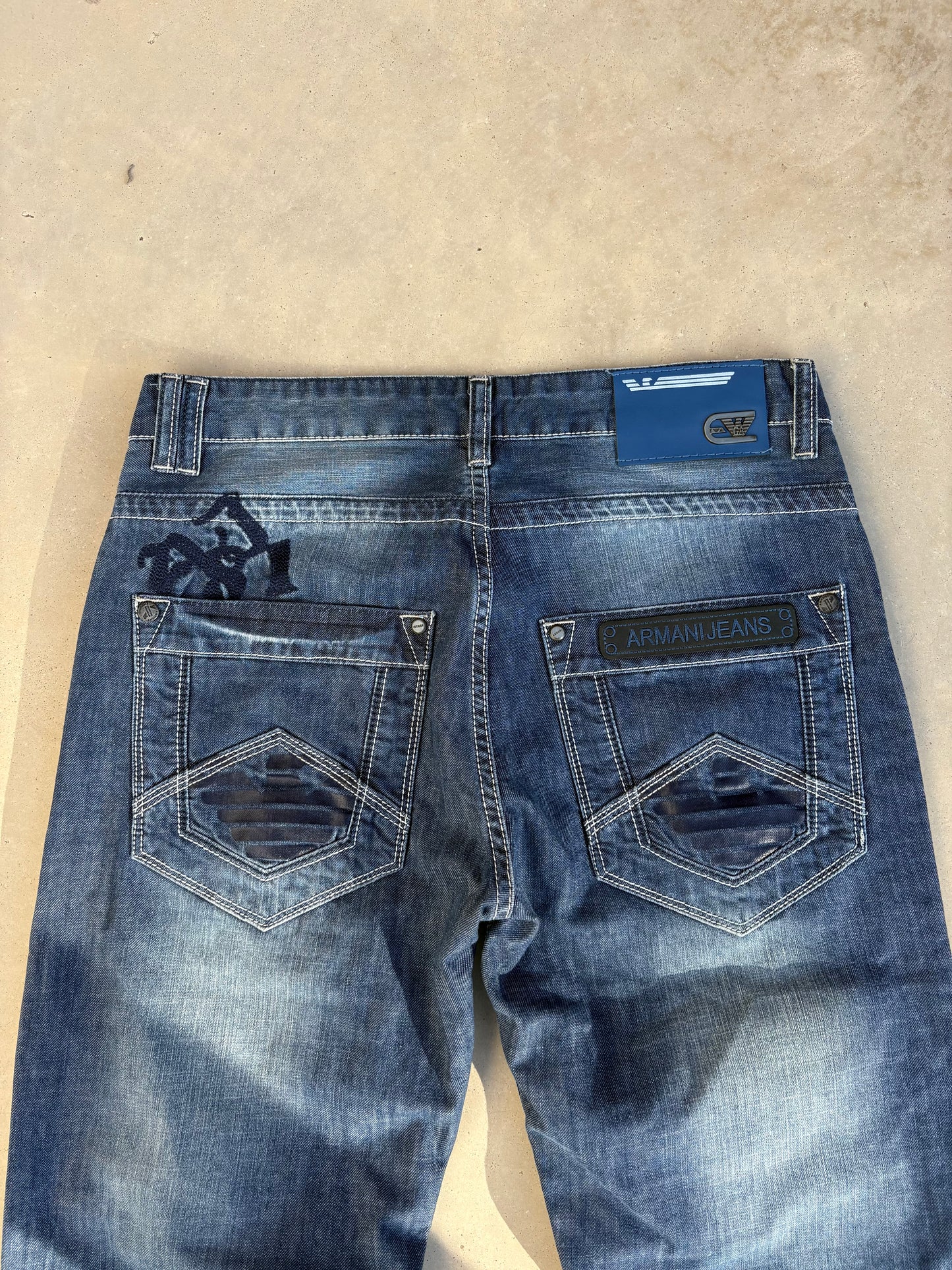 Armani Jeans (S-M)