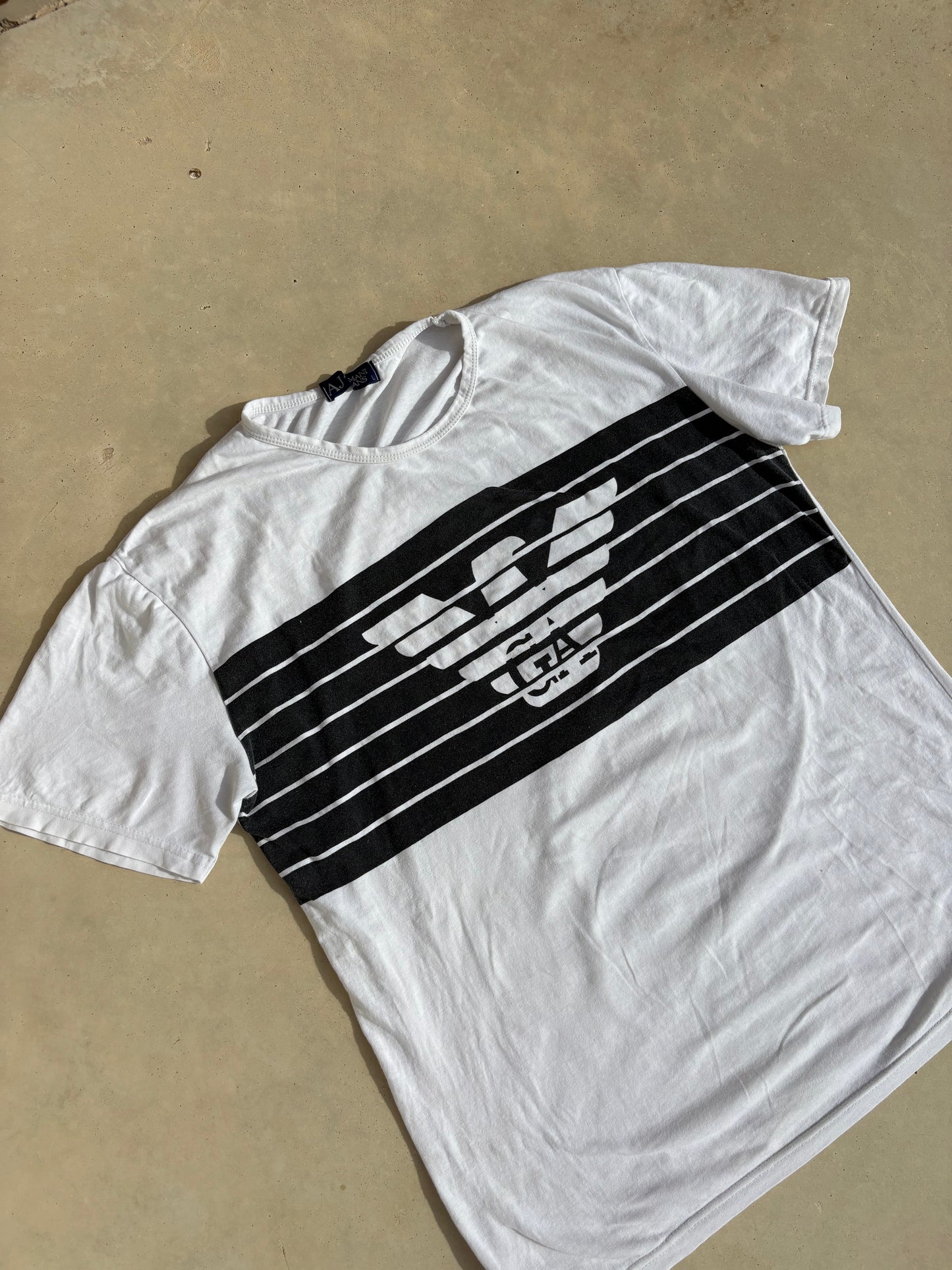 Armani T-Shirt (L)