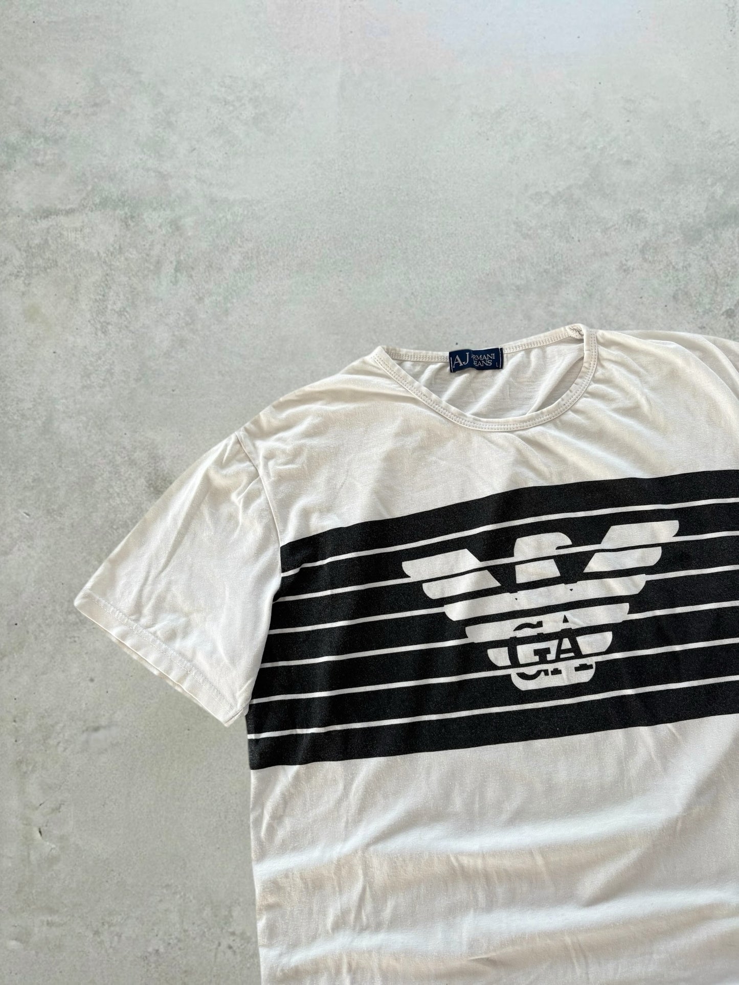 Armani T-Shirt (L)