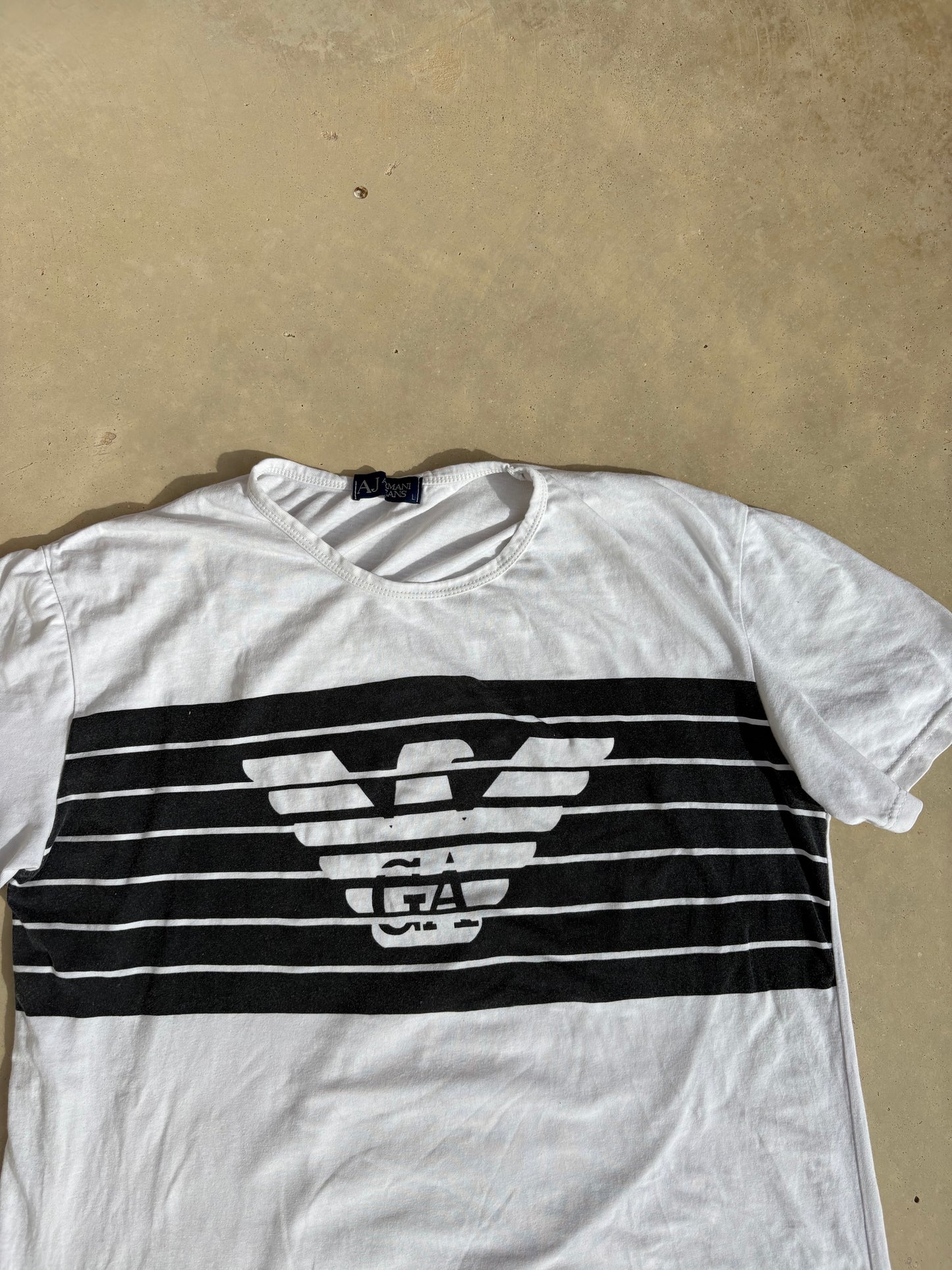 Armani T-Shirt (L)